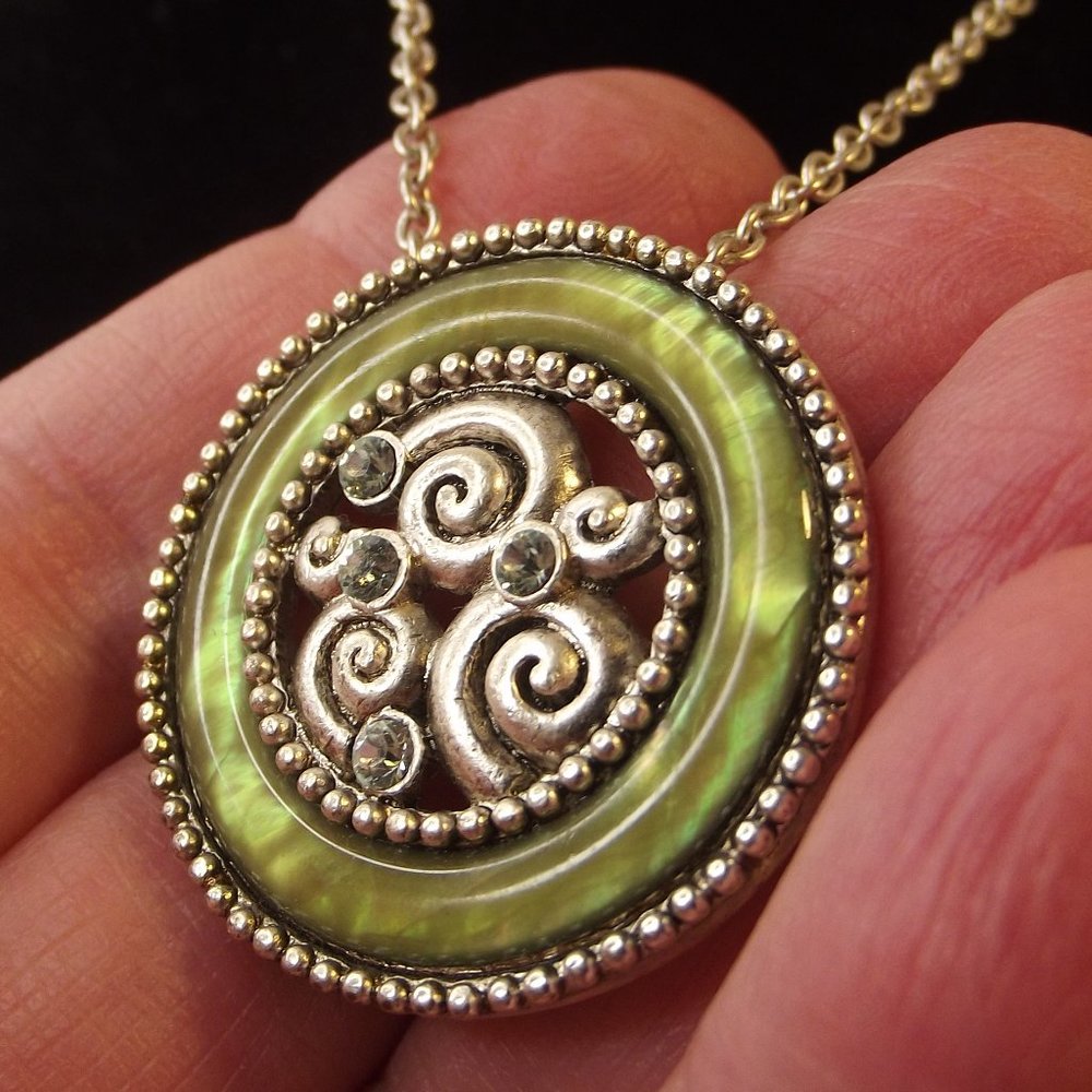 1928 Circular Green & Silver Tone pendant necklace with blue crystals